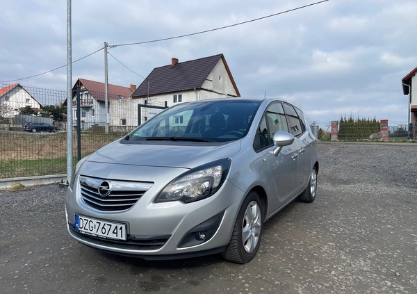 Opel Meriva cena 25499 przebieg: 179000, rok produkcji 2011 z Moryń małe 407